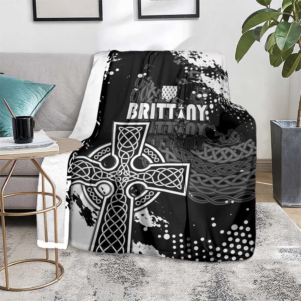 Brittany Celtic Cross Blanket With Celtic Knotwork - Wonder Print Shop