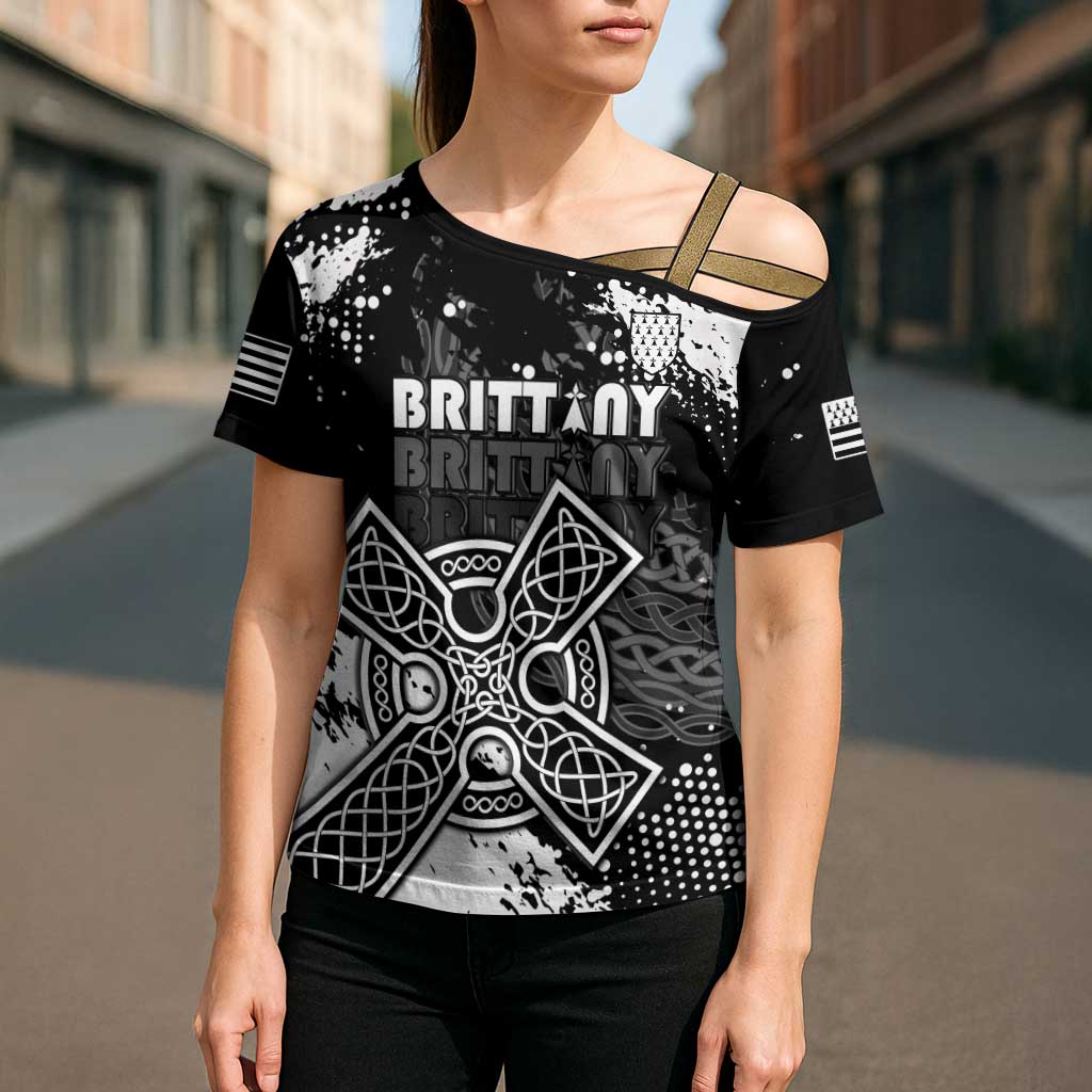 Personalized Brittany Celtic Cross Cross Shoulder Shirt With Celtic Knotwork - Wonder Print Shop