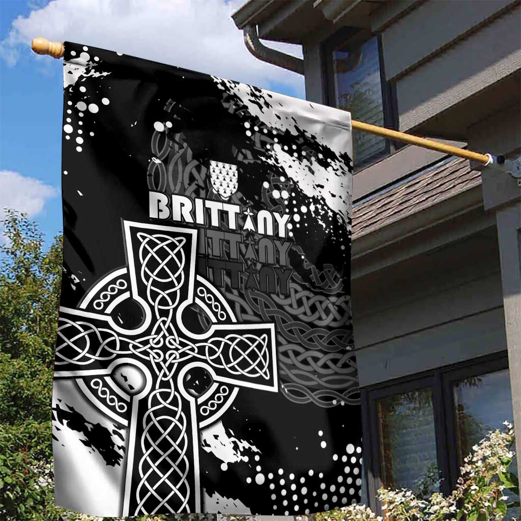 Brittany Celtic Cross Garden Flag With Celtic Knotwork - Wonder Print Shop