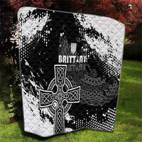 Brittany Celtic Cross Quilt With Celtic Knotwork - Wonder Print Shop