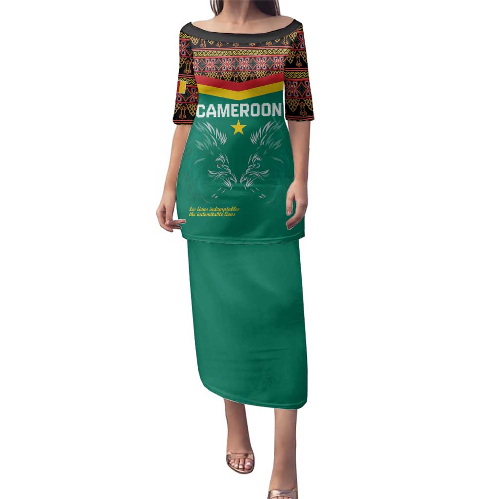 Custom Cameroon Football Family Matching Puletasi and Hawaiian Shirt Go Champions - Toghu Pattern