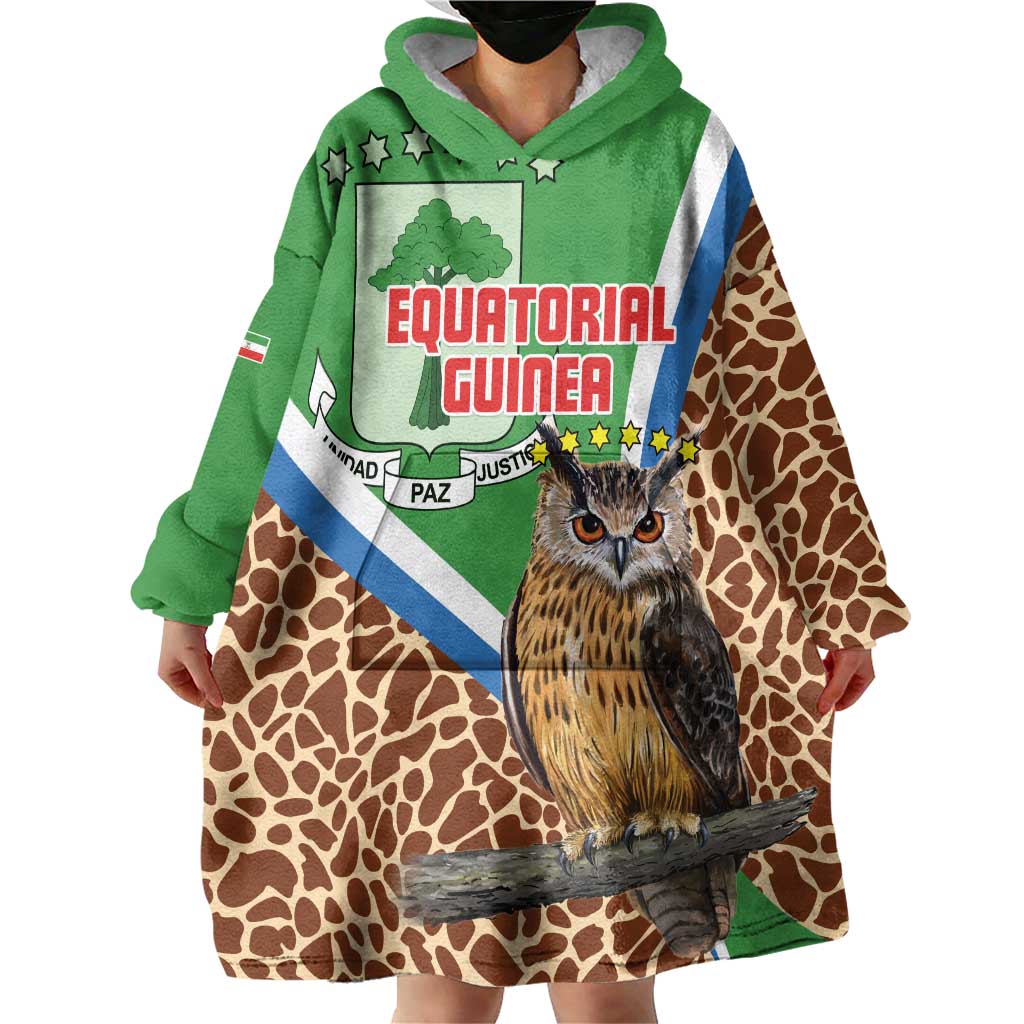 Personalised Equatorial Guinea Wearable Blanket Hoodie Bubo Poensis Mix Giraffe Pattern