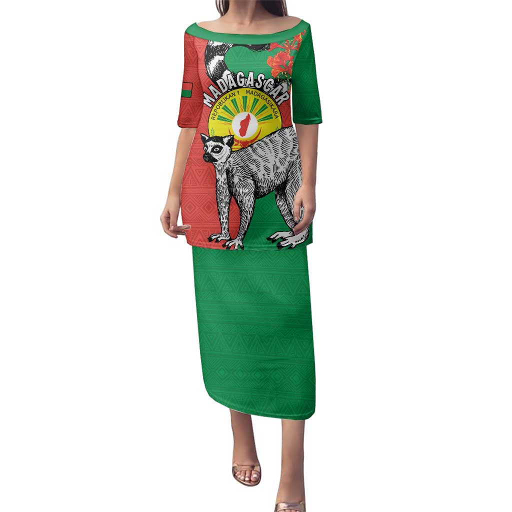 Happy Madagascar Independence Day Family Matching Puletasi and Hawaiian Shirt Ring-Tailed Lemur With Seal Of Madagasikara