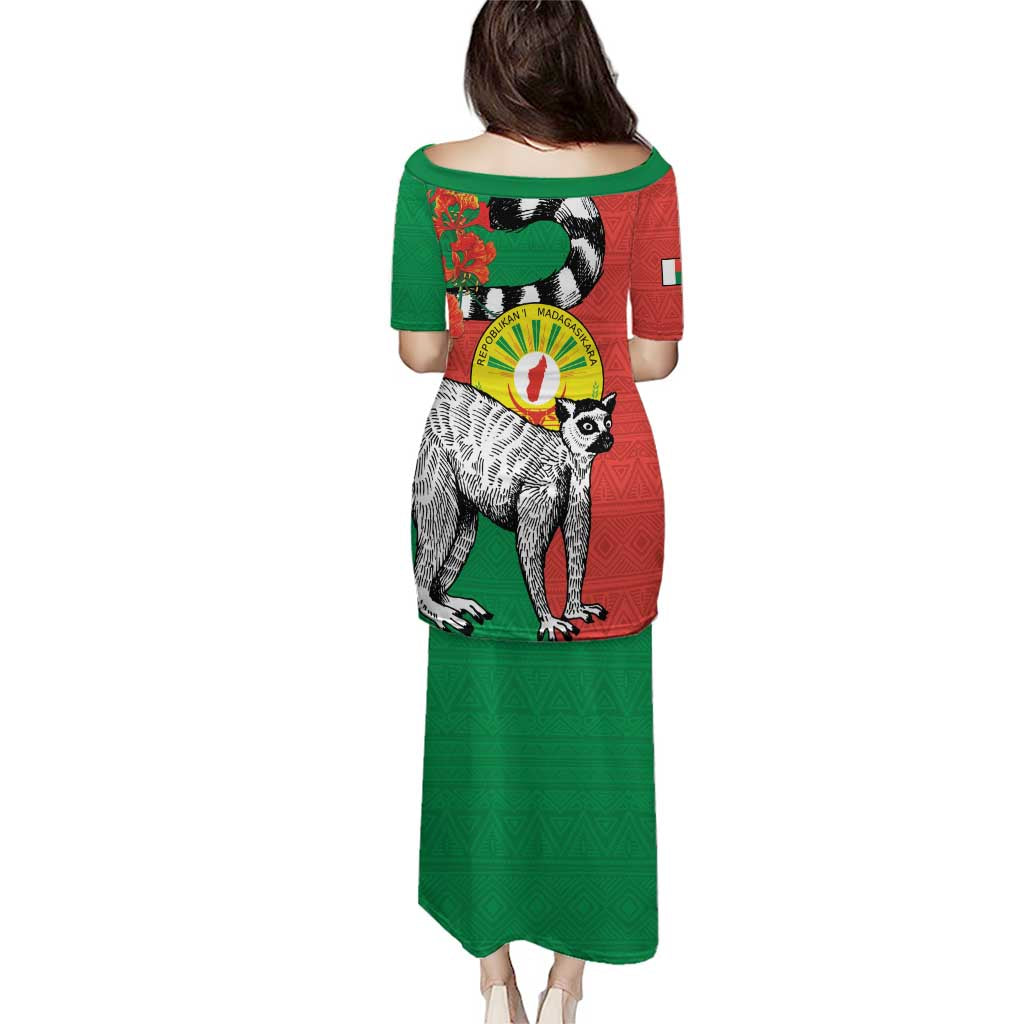 Happy Madagascar Independence Day Puletasi Ring-Tailed Lemur With Seal Of Madagasikara