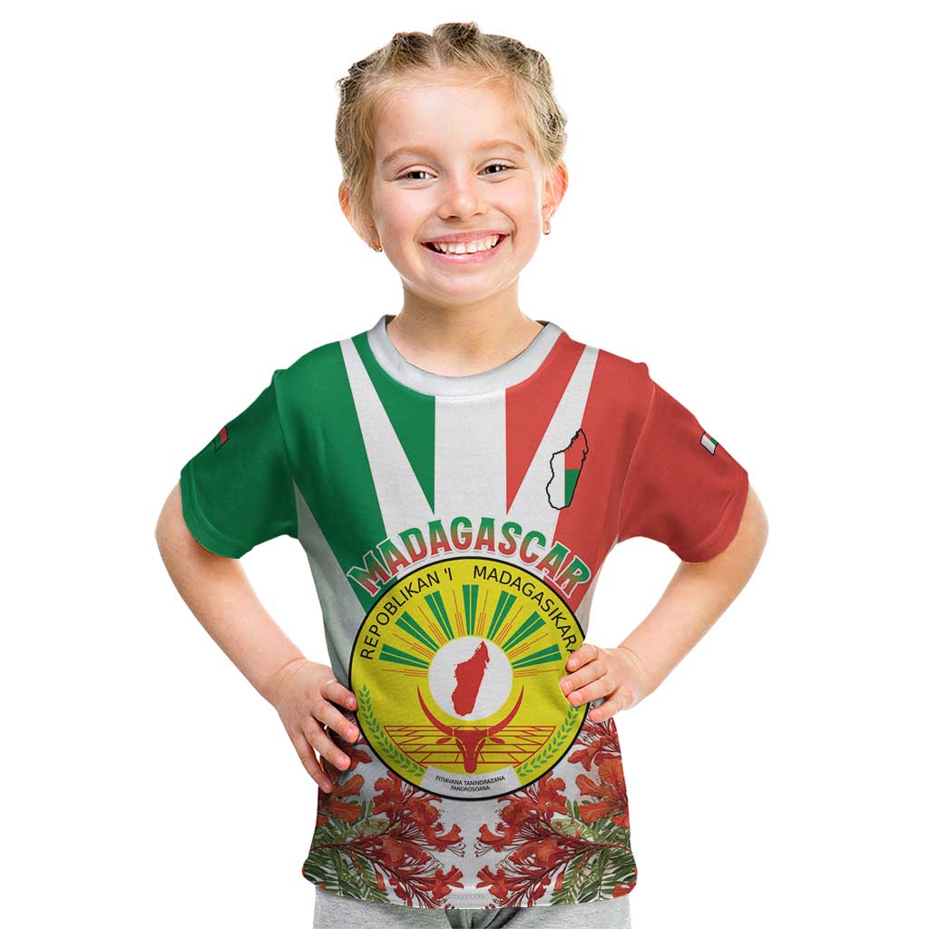 Personalized Madagasikara Kid T Shirt Seal With Poinciana