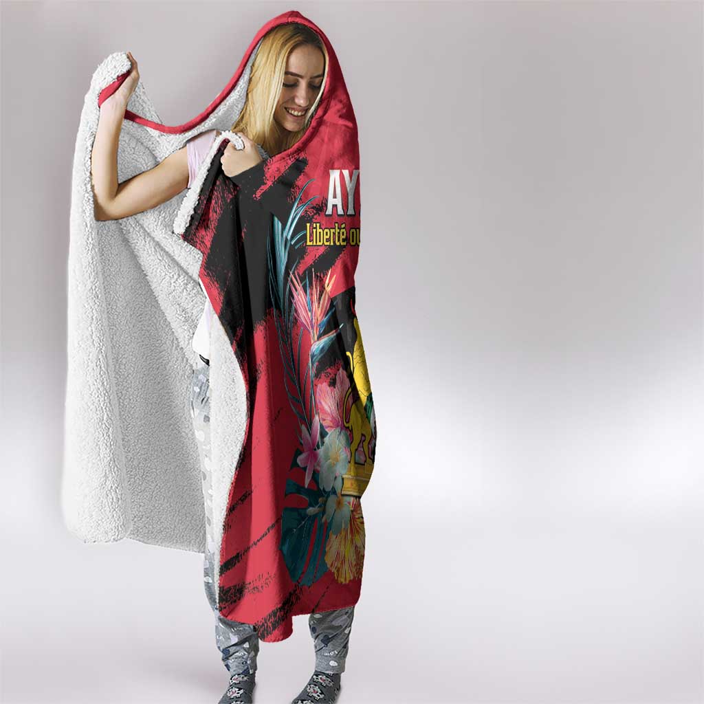First Empire of Haiti Hooded Blanket Haitian Coat Of Arms 1804-1806 Tropical Flowers
