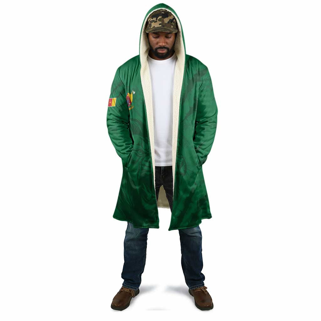 Custom Cameroon Football Cloak Go Les Lions Indomptables Go - Wonder Print Shop