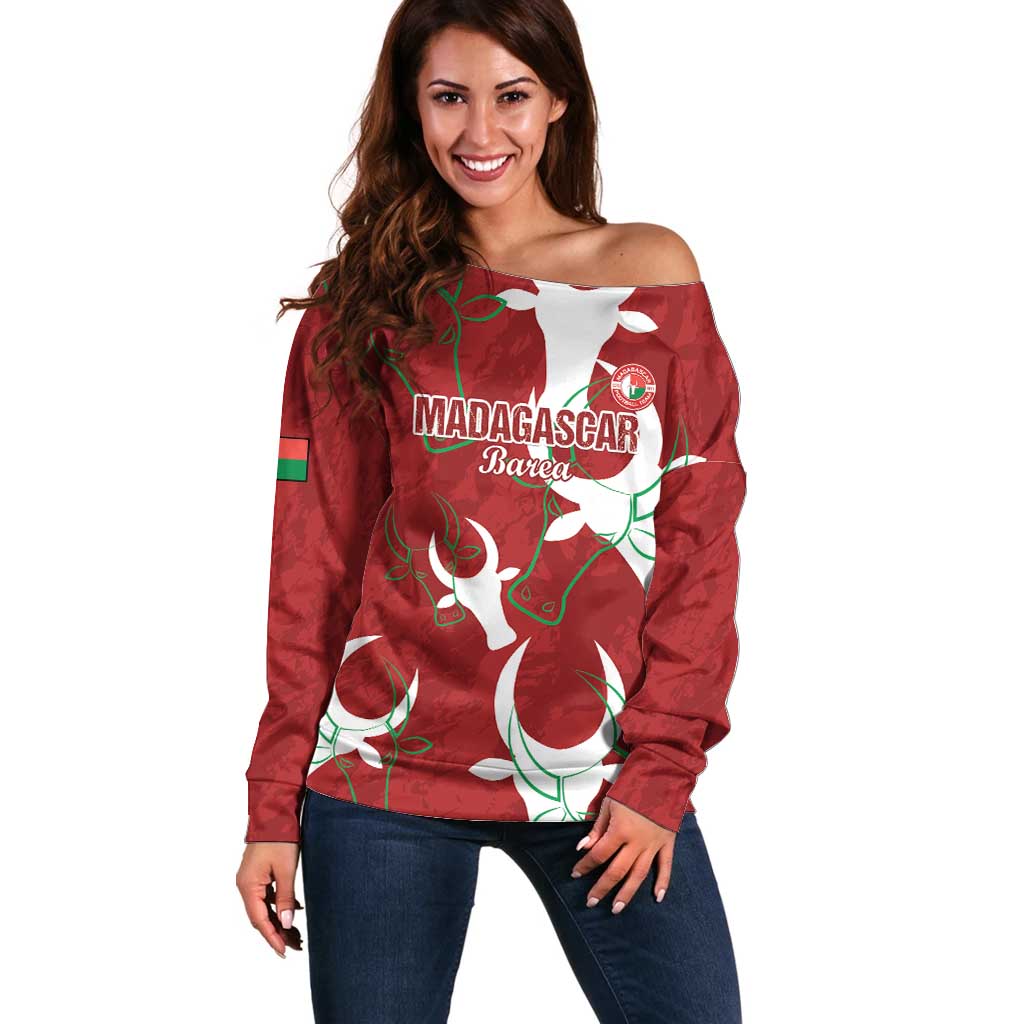 Custom Madagascar Football Off Shoulder Sweater Alefa Barea