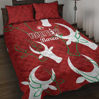 Custom Madagascar Football Quilt Bed Set Alefa Barea