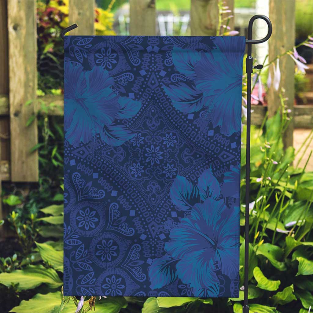 Hibiscus Mix ShweShwe African Pattern Garden Flag - Wonder Print Shop