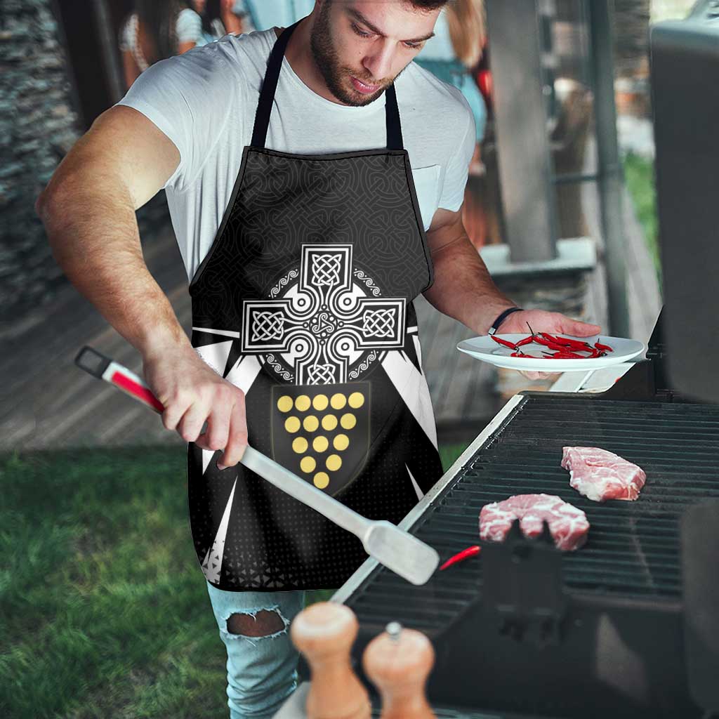 Cornwall Celtic Cross Apron Coat Of Arms With Celtic Pattern - Wonder Print Shop