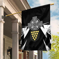 Cornwall Celtic Cross Garden Flag Coat Of Arms With Celtic Pattern - Wonder Print Shop