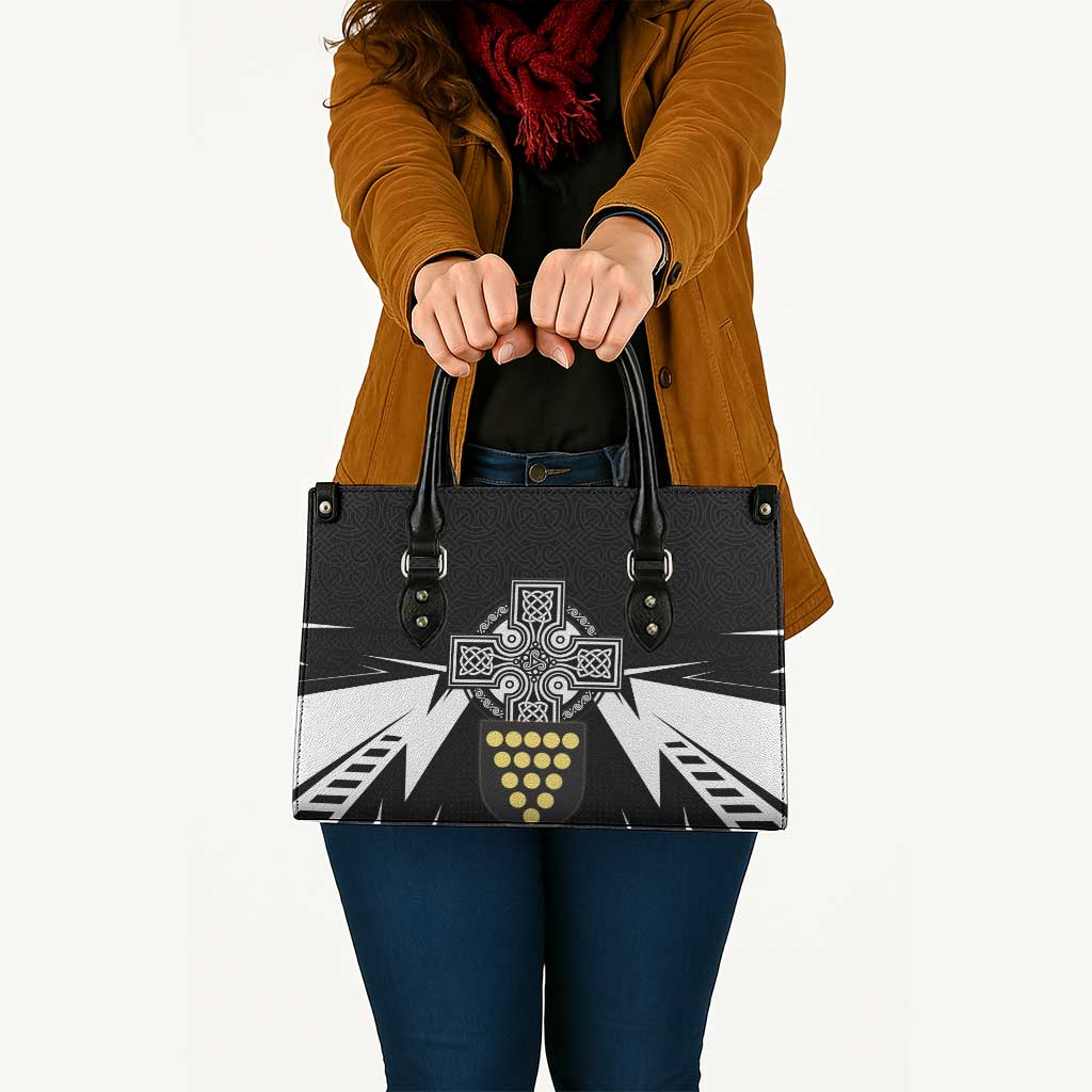 Cornwall Celtic Cross Leather Bag Coat Of Arms With Celtic Pattern - Wonder Print Shop