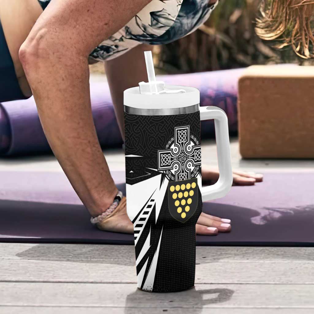Cornwall Celtic Cross Tumbler With Handle Coat Of Arms With Celtic Pattern - Wonder Print Shop