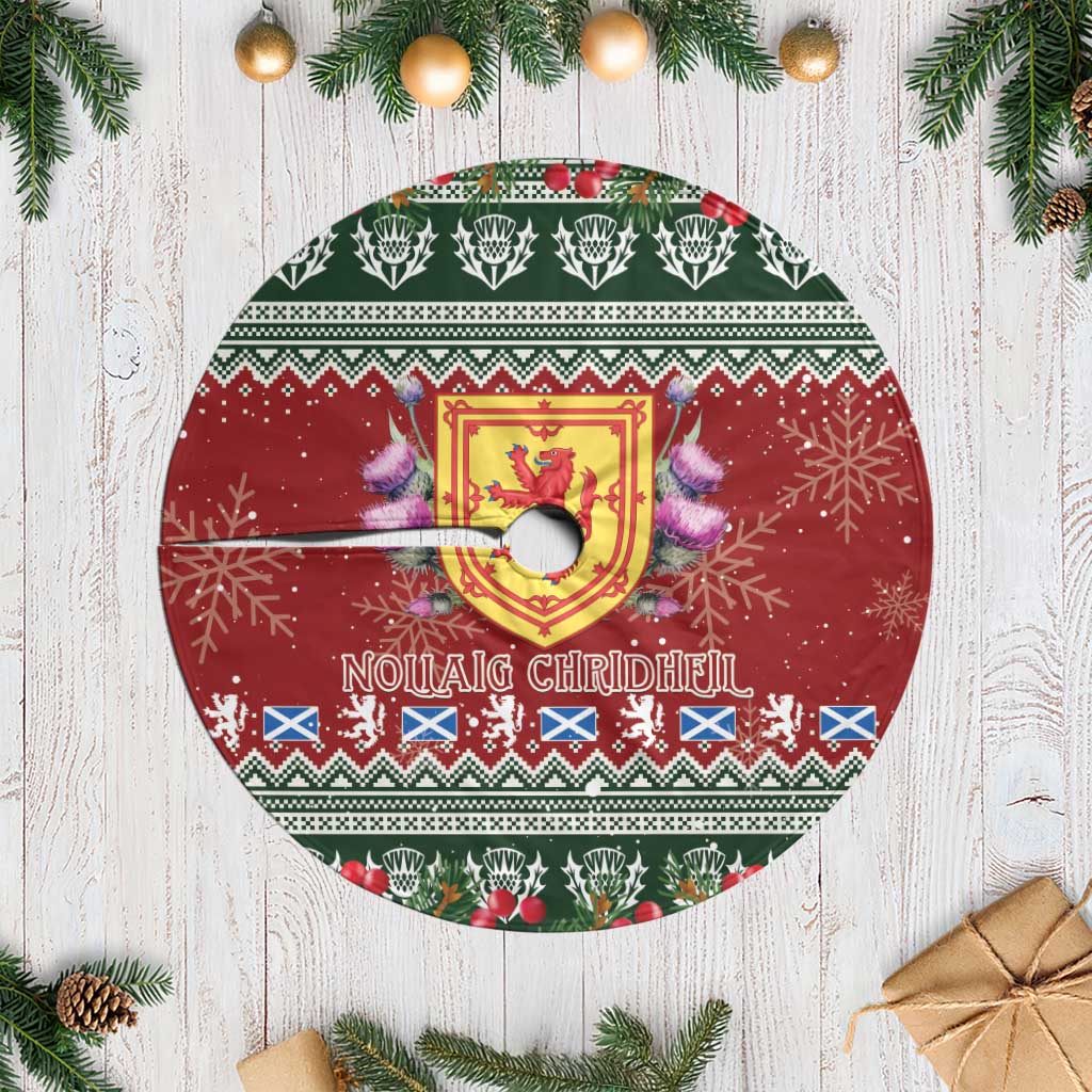Scotland Christmas Tree Skirt The Royal Arms of Scotland With Thistle - Wonder Print Shop