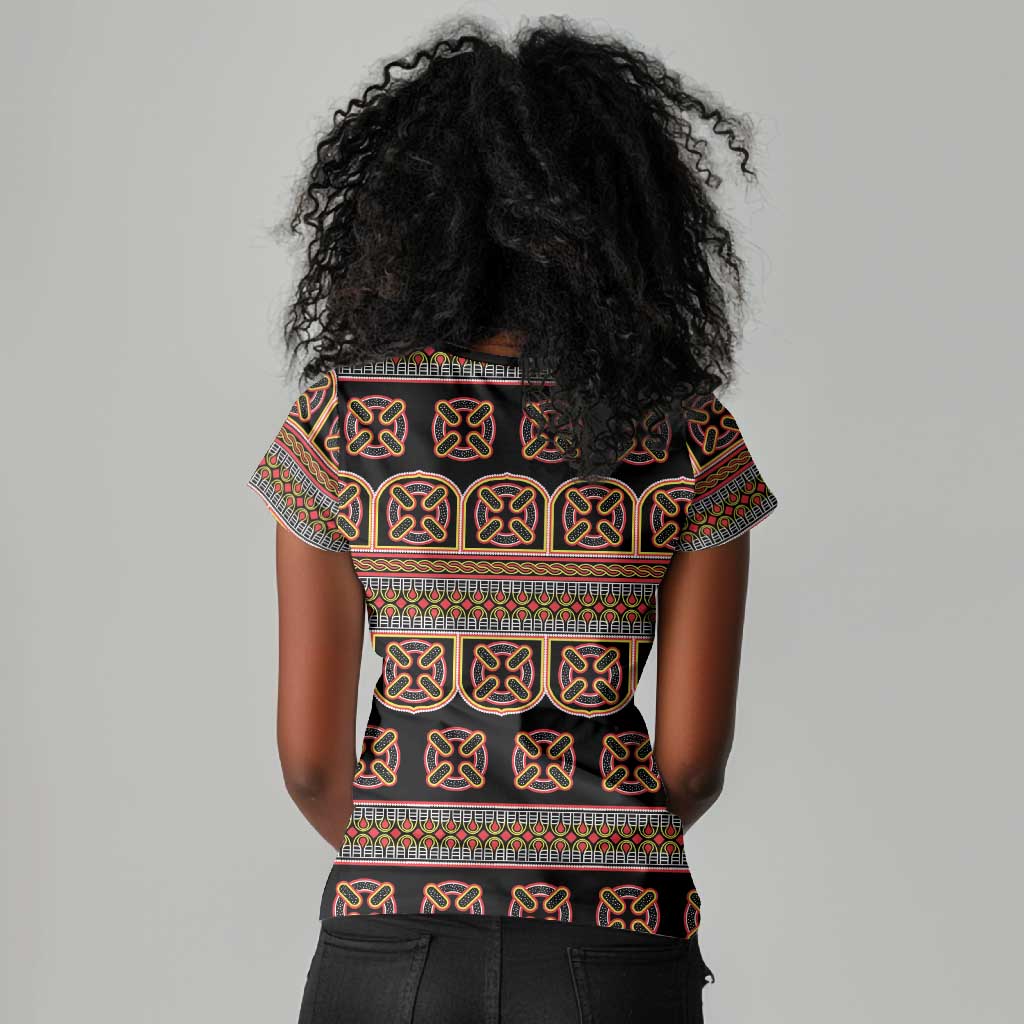 Bamenda Toghu Women V-Neck T-Shirt Cameroon Traditional Pattern