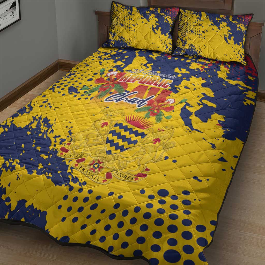Chad Republic Day Quilt Bed Set Coat Of Arms - Grunge Style - Wonder Print Shop