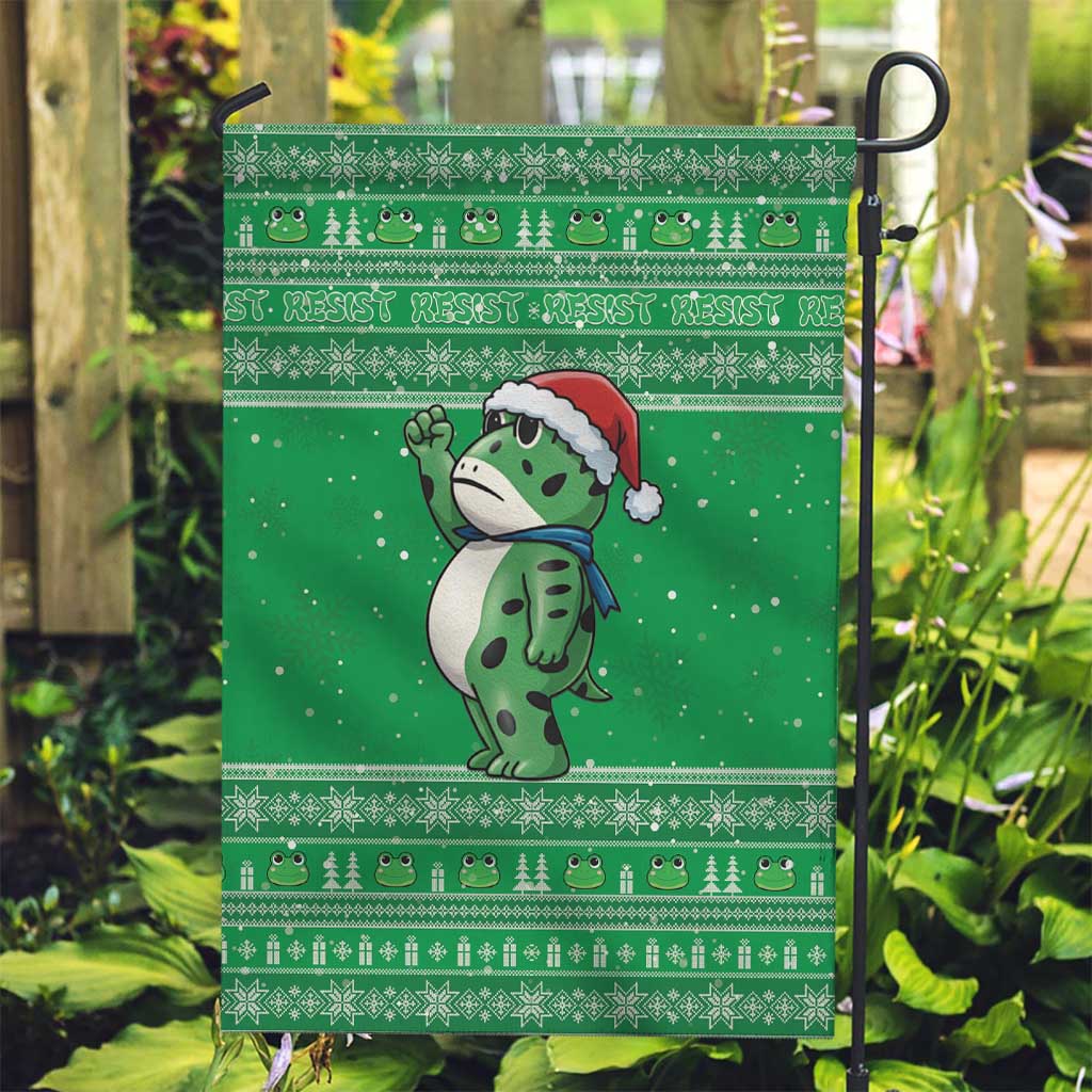 Funny Christmas Portland Frog Protest Garden Flag Merry Frog-mas - Wonder Print Shop