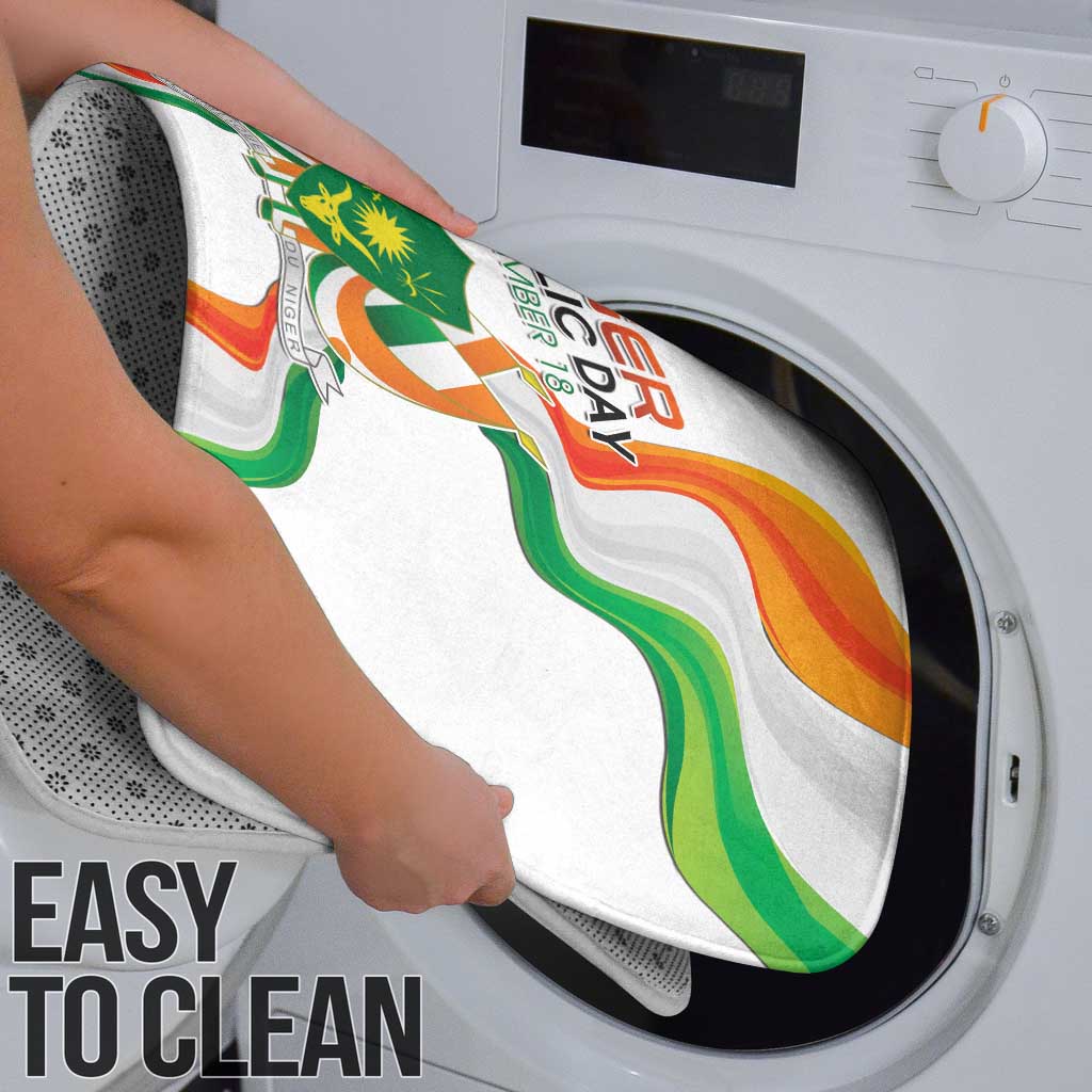 Niger Republic Day Bathroom Set Coat Of Arms With Flag - Wonder Print Shop