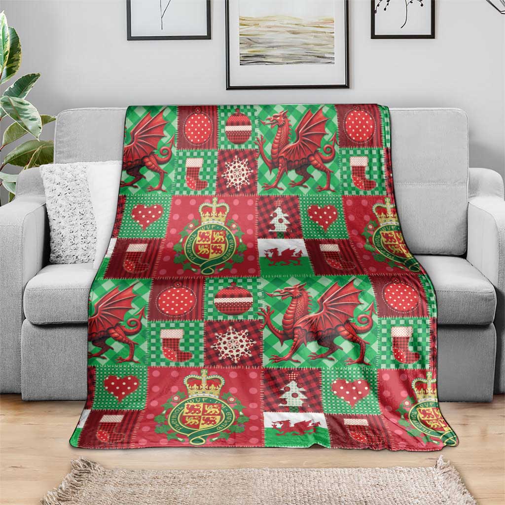 Wales Christmas Patchwork Blanket - Wonder Print Shop