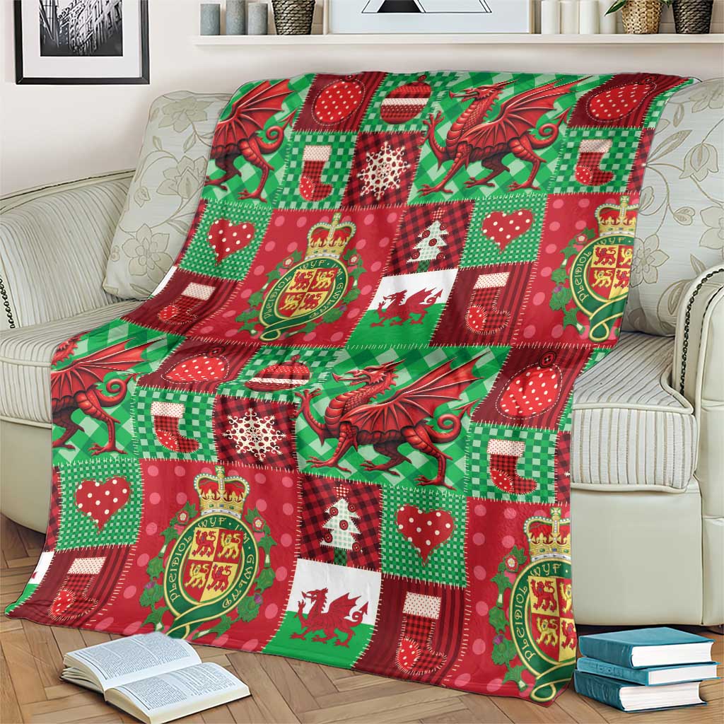 Wales Christmas Patchwork Blanket - Wonder Print Shop
