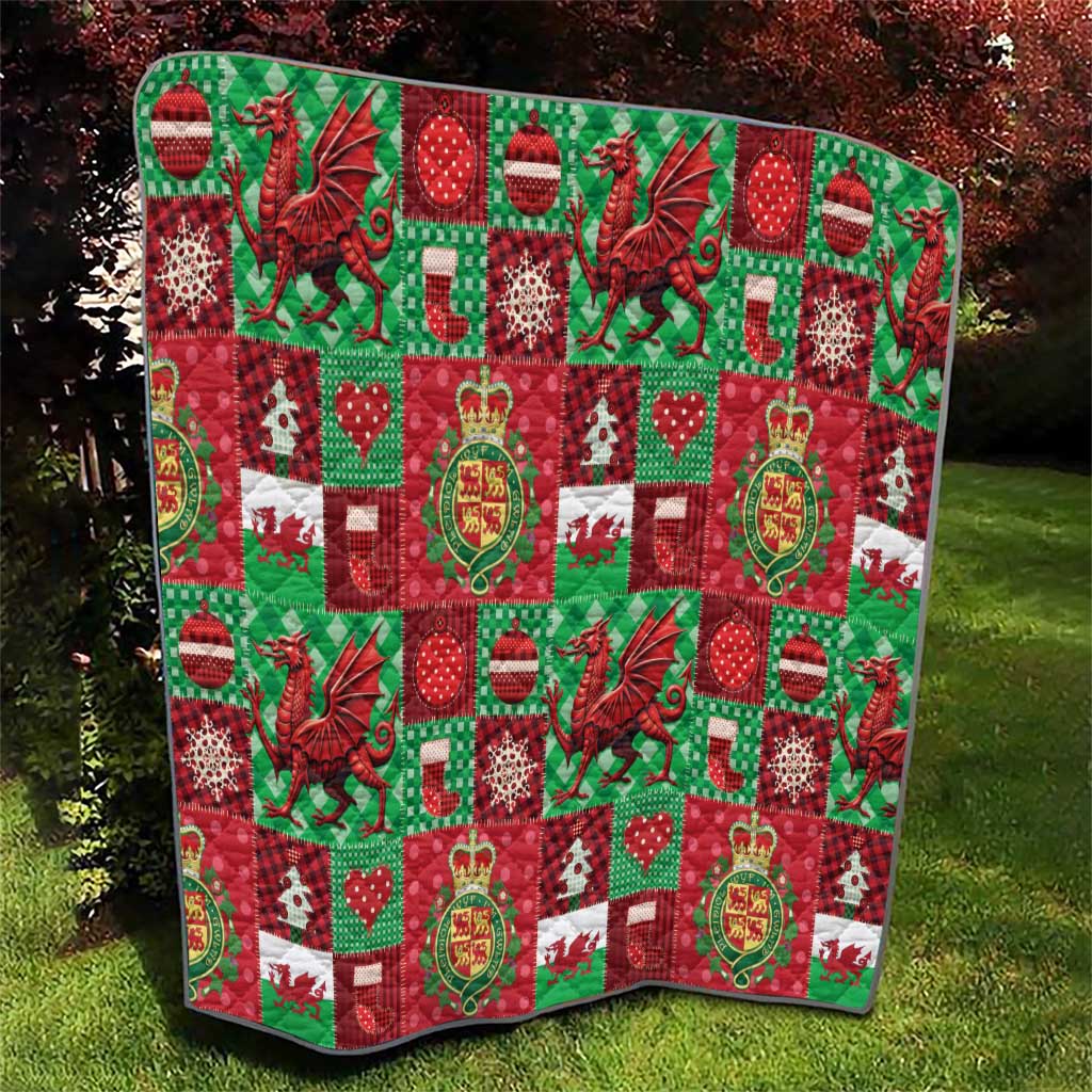 Wales Christmas Patchwork Quilt - Wonder Print Shop