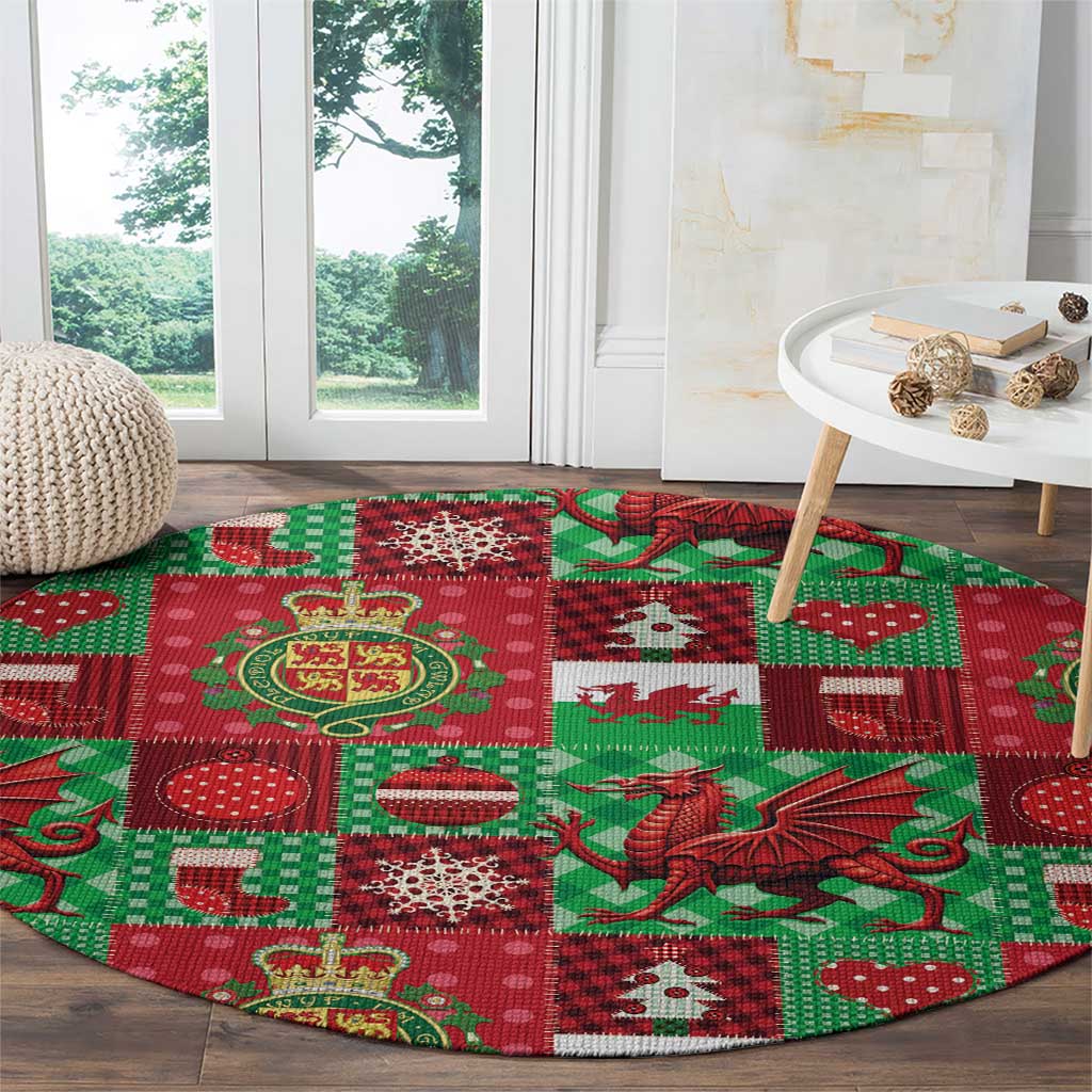 Wales Christmas Patchwork Round Carpet - Wonder Print Shop