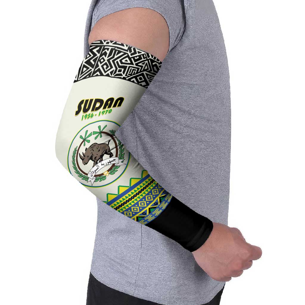 Sudan 1956-1970 Arm Sleeves With African Pattern - Wonder Print Shop