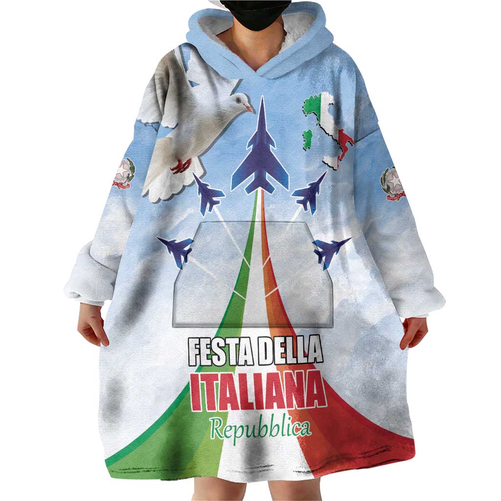 Italy Festa della Repubblica Wearable Blanket Hoodie Frecce Tricolori with Dove