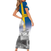 Sweden Sveriges Nationaldag Family Matching Short Sleeve Bodycon Dress and Hawaiian Shirt King Gustav Vasa with Stockholm Slott