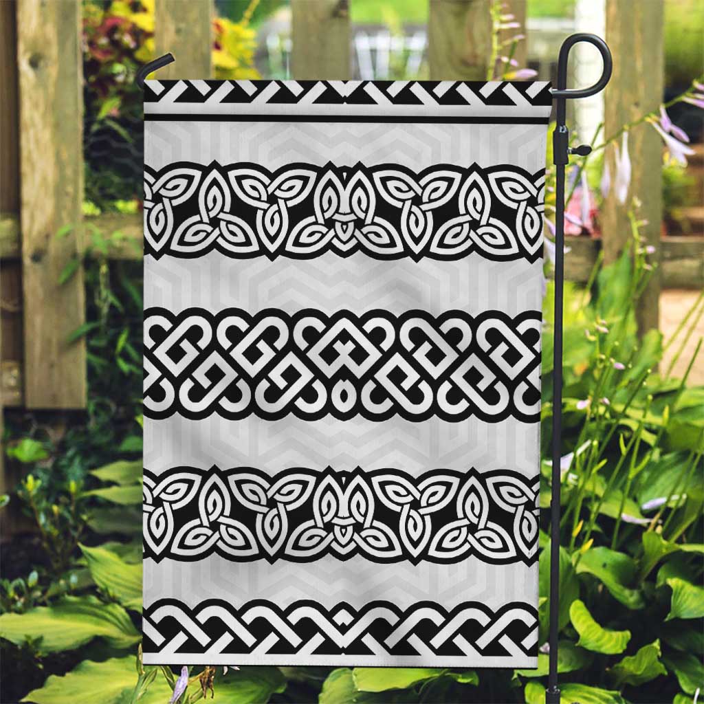 Ireland Celtic Pattern Garden Flag Celtic Knot