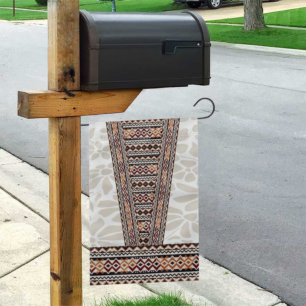 Danmark Traditional Patern with Daisy Garden Flag Danish Patern Simple Style