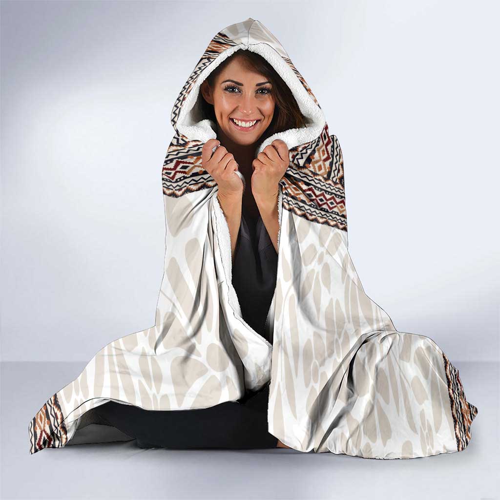 Danmark Traditional Patern with Daisy Hooded Blanket Danish Patern Simple Style