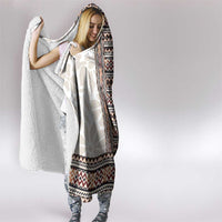 Danmark Traditional Patern with Daisy Hooded Blanket Danish Patern Simple Style