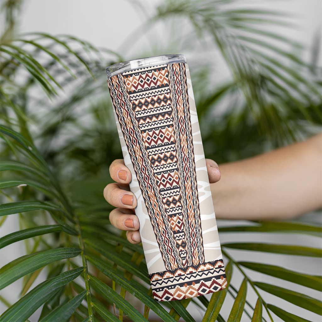 Danmark Traditional Patern with Daisy Skinny Tumbler Danish Patern Simple Style