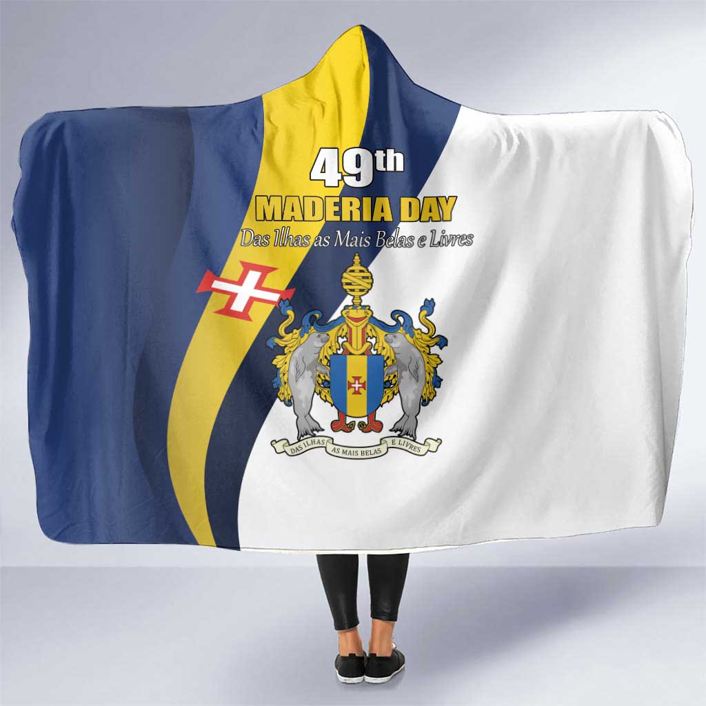 Portugal Maderia Day 1st July Hooded Blanket Das Ilhas as Mais Belas e Livres
