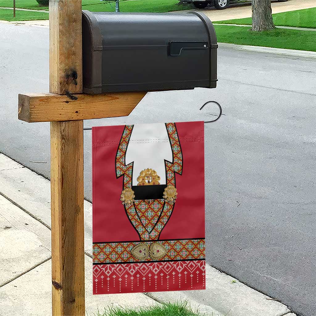 Norway Constitution Day Garden Flag Norwegian bunads