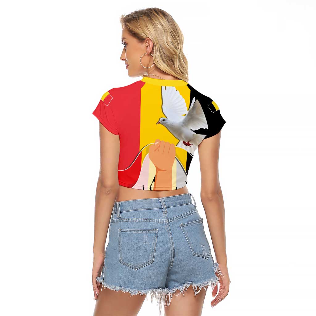 Belgian National Day Raglan Cropped T Shirt 21th July Flag with Dove