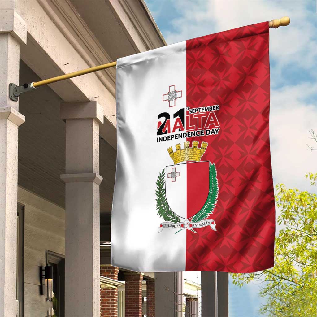 Malta Independence Day Garden Flag Flag Style with Coat of Arms