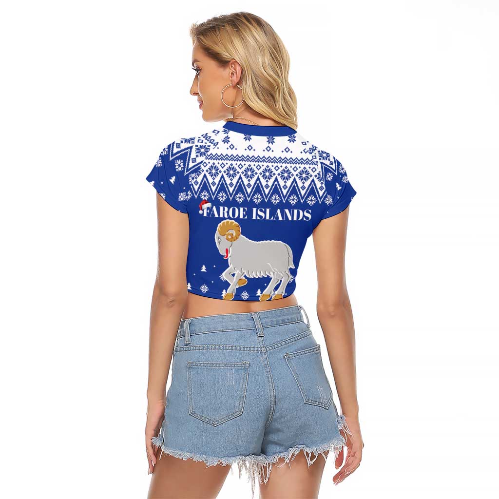 Faroe Islands Christmas Raglan Cropped T Shirt Coat Of Arms Xmas Patterns - Wonder Print Shop