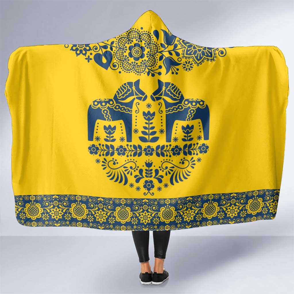 Sweden Daleclarian Horse Hooded Blanket Floral Folk Pattern Yellow Version