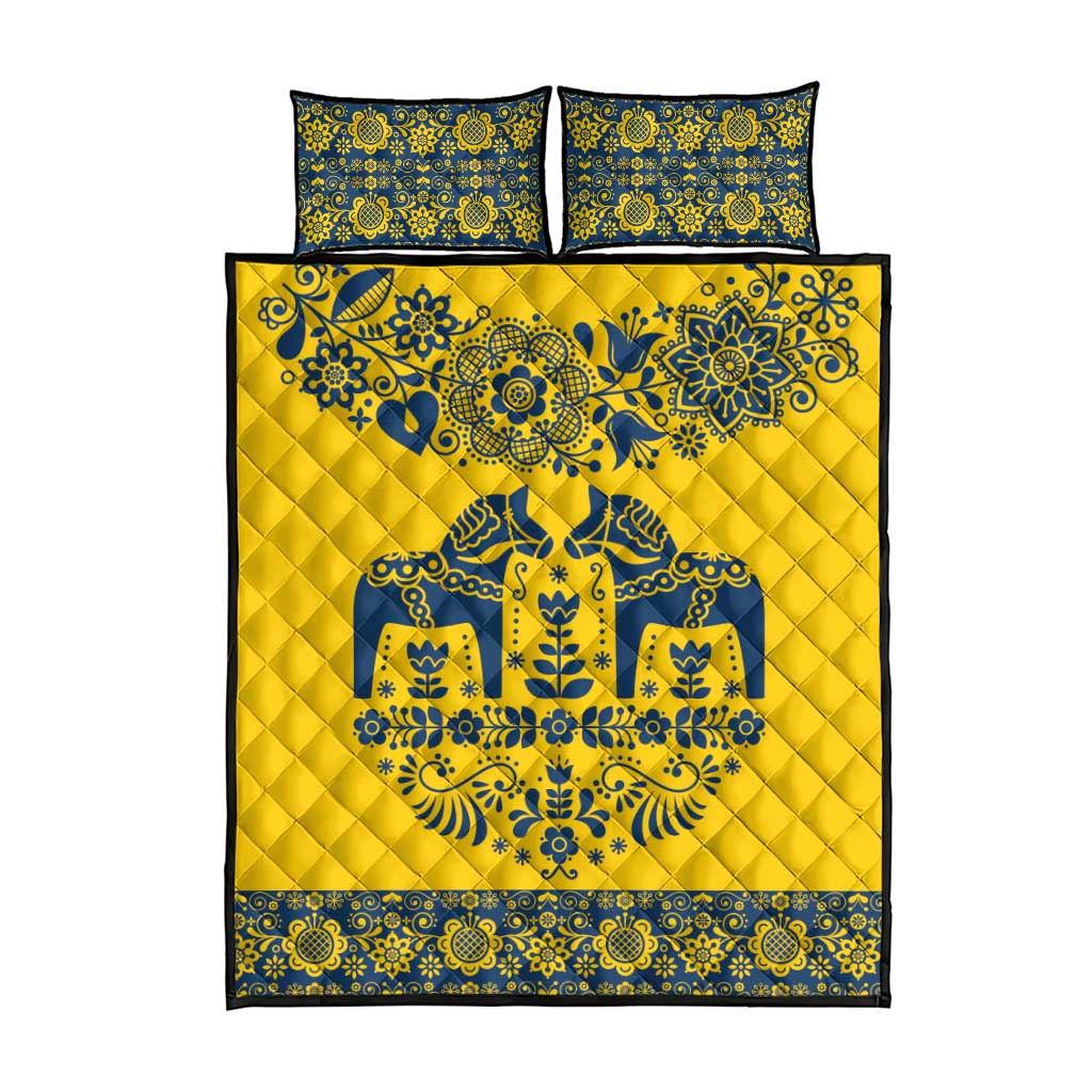 Sweden Daleclarian Horse Quilt Bed Set Floral Folk Pattern Yellow Version