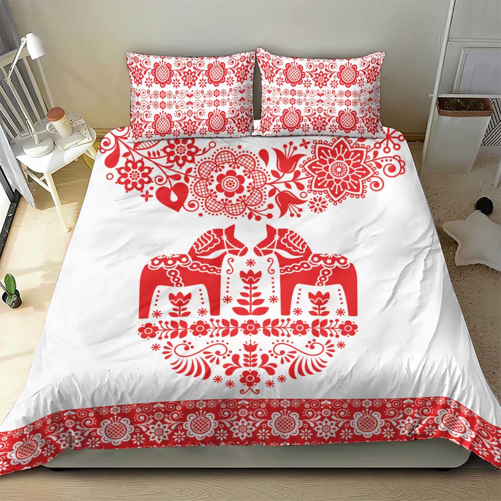 Sweden Daleclarian Horse Bedding Set Floral Folk Pattern White Version