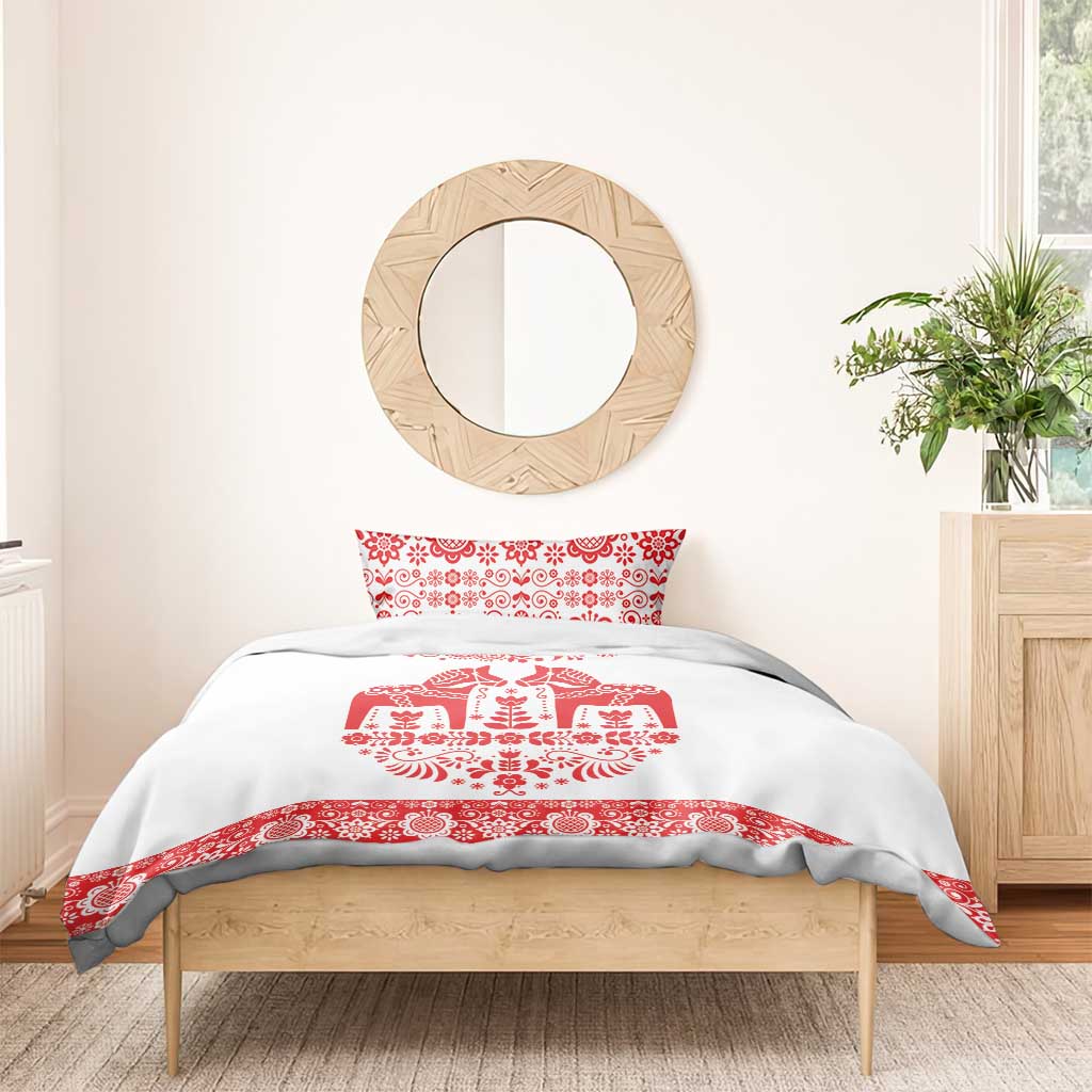 Sweden Daleclarian Horse Bedding Set Floral Folk Pattern White Version