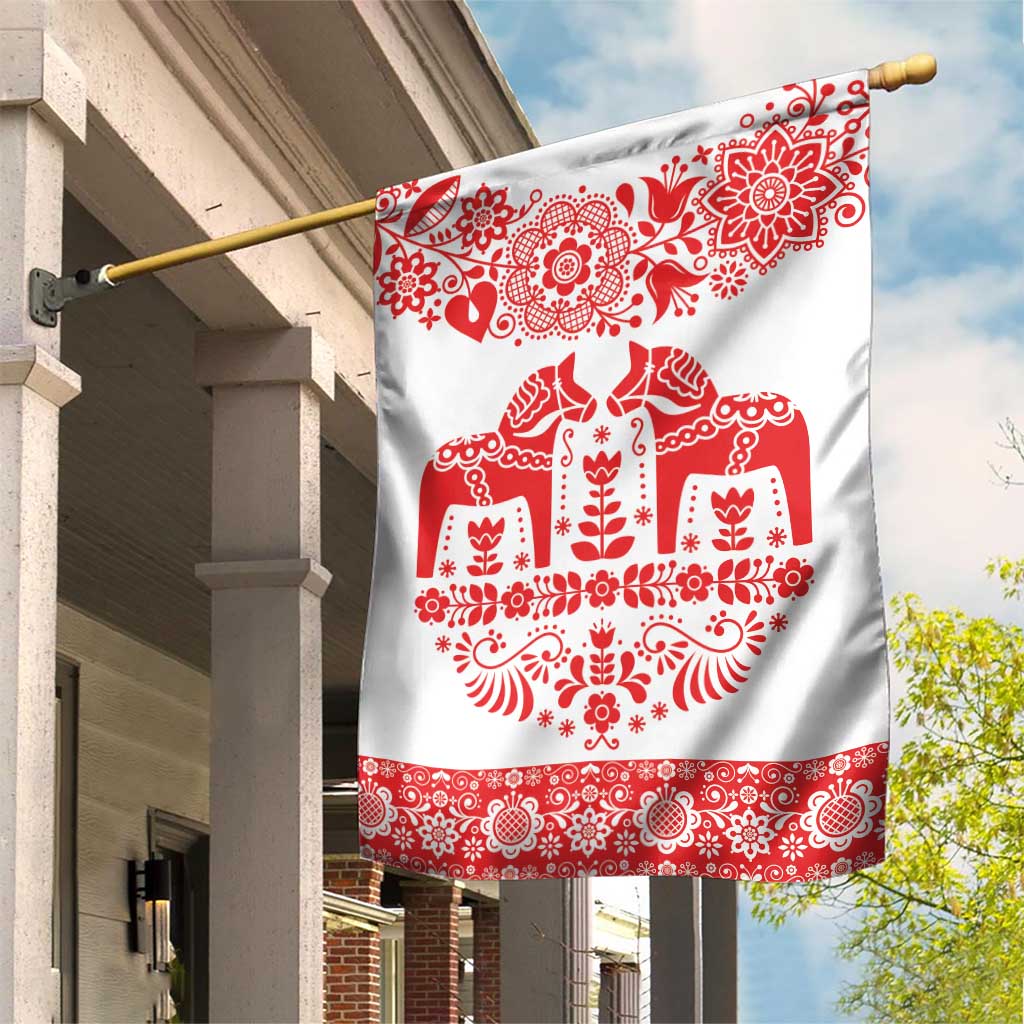 Sweden Daleclarian Horse Garden Flag Floral Folk Pattern White Version