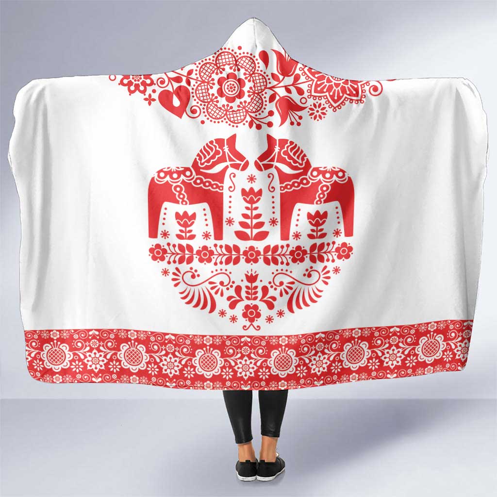 Sweden Daleclarian Horse Hooded Blanket Floral Folk Pattern White Version