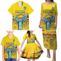 Ukraine Monument Independence Day Family Matching Puletasi and Hawaiian Shirt Glory to Ukraine!