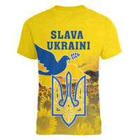 Ukraine Monument Independence Day Women V-Neck T-Shirt Glory to Ukraine!