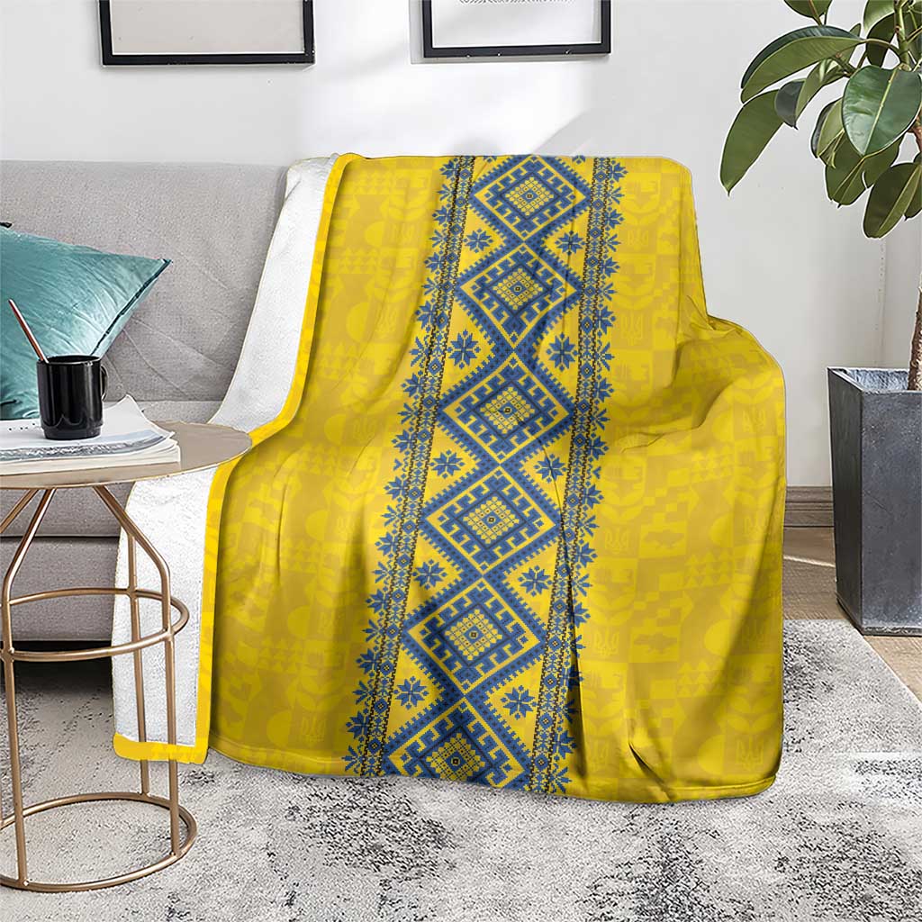 Blue Ukraine Folk Patterns Blanket Simple Style