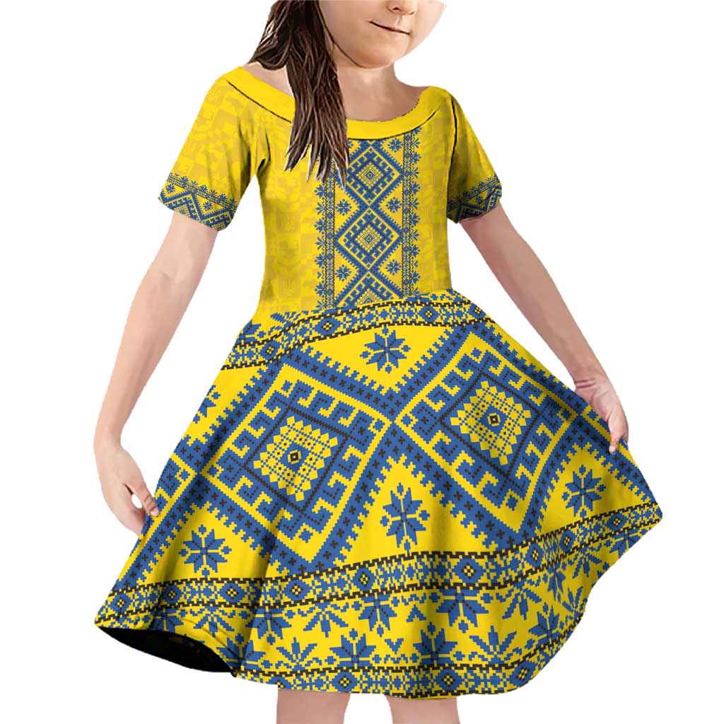 Blue Ukraine Folk Patterns Family Matching Off Shoulder Short Dress and Hawaiian Shirt Simple Style